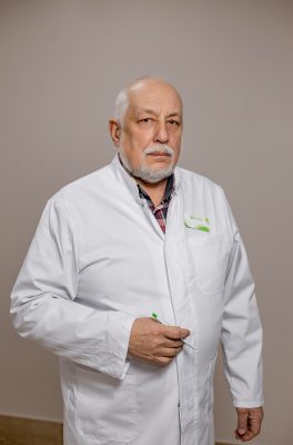 Булынин Виктор Викторович Врач-хирург